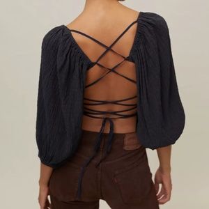Urban Outfitter Vida Lace-Back Smocked Top - Black - M